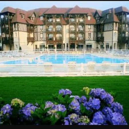 Appartement - Residence Du Golf Deauville 2 Екстер'єр фото